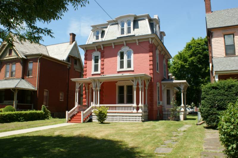 878 West Fourth Street
